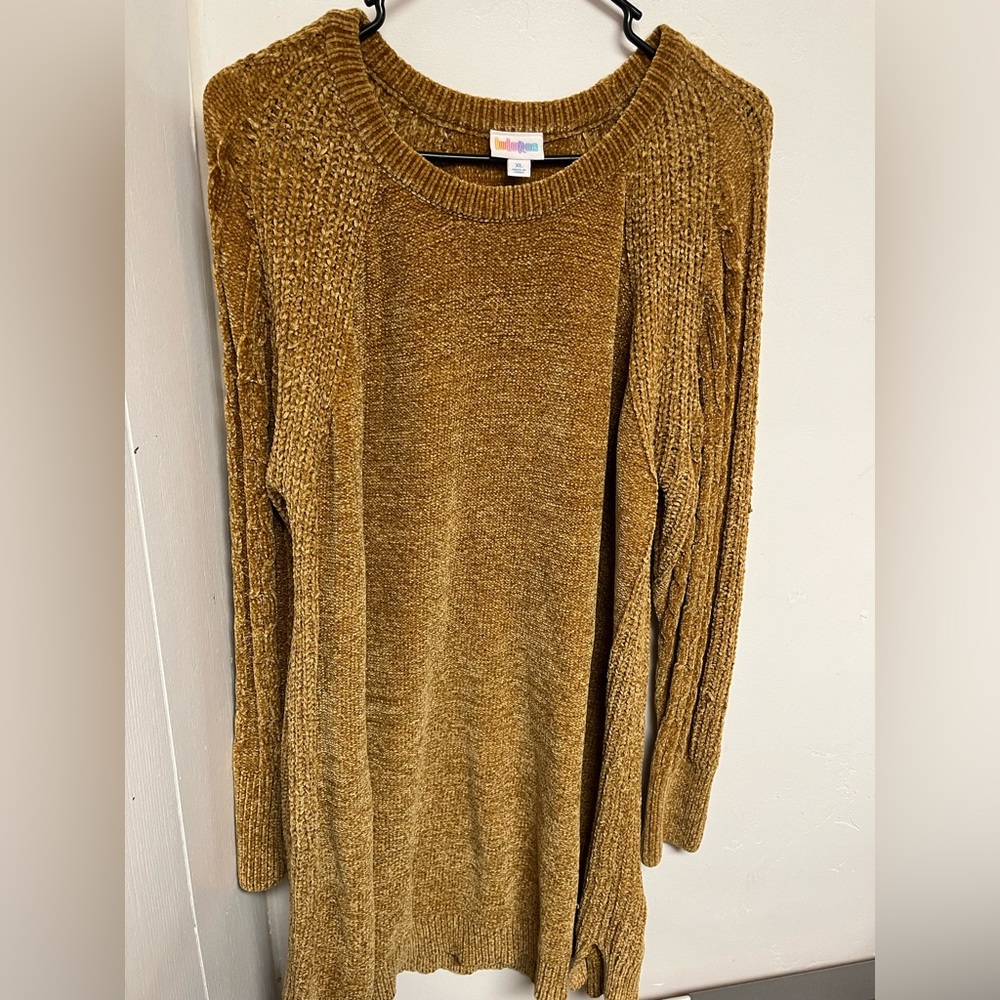 Super Soft Lularoe Sweater